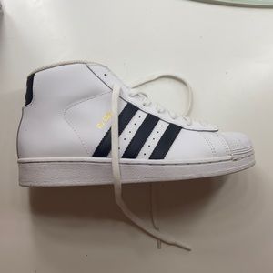 Kids Size 3 High Top Adidas Sneaker